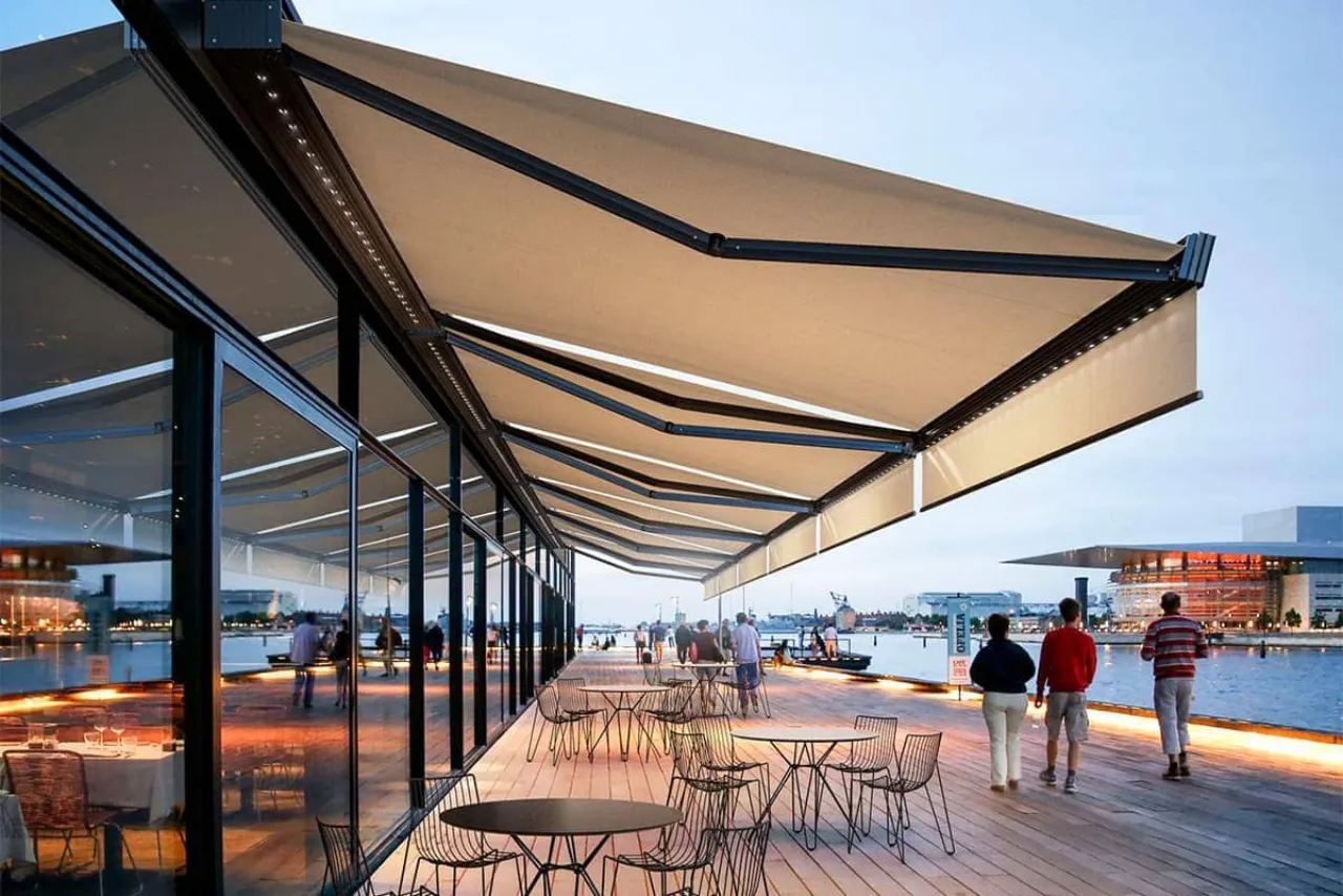 Pérgola Bioclimática vs Toldo: ¿Cuál Elegir para Tu Terraza?