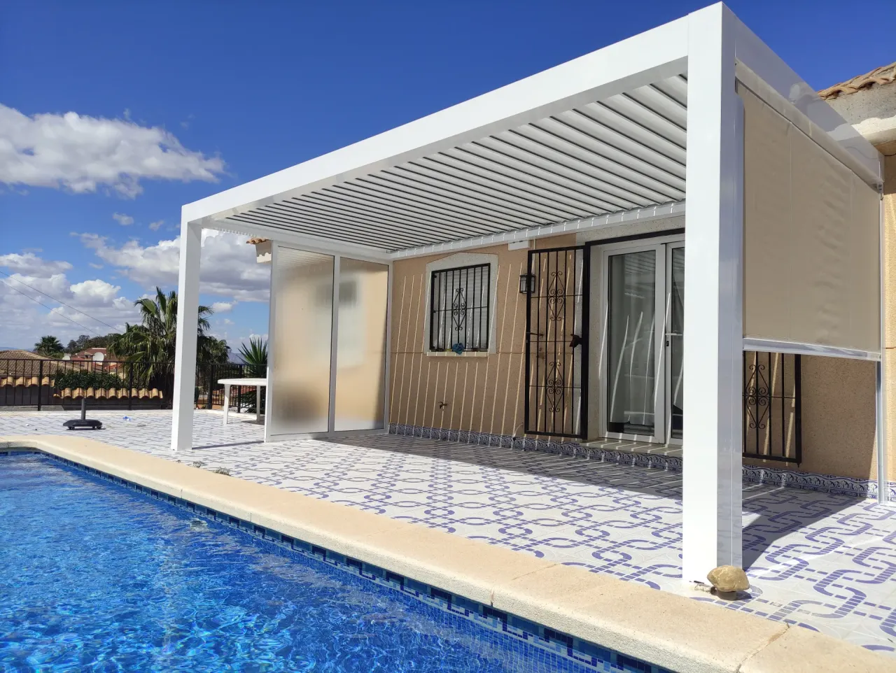 Lamas de pérgola bioclimática